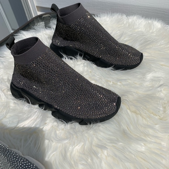 I Have My Own Shoe Brand Beflawless. Still In Box - Picture 3 of 3